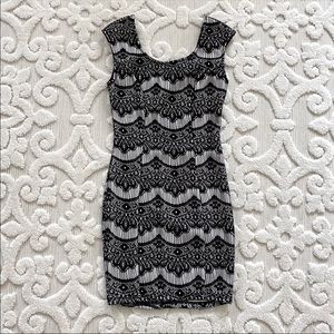 Windsor Black Lace Dress with White Lining Sleeveless NWT Small